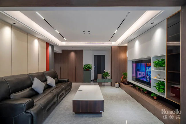 146㎡四居改大三居，主臥加入衣帽間，享受來自大套房的舒適